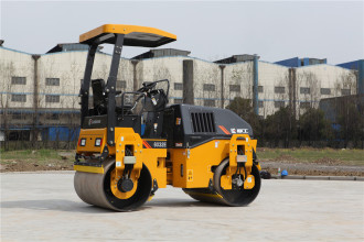 柳工6032E（雙驅(qū)單振）輕型壓路機