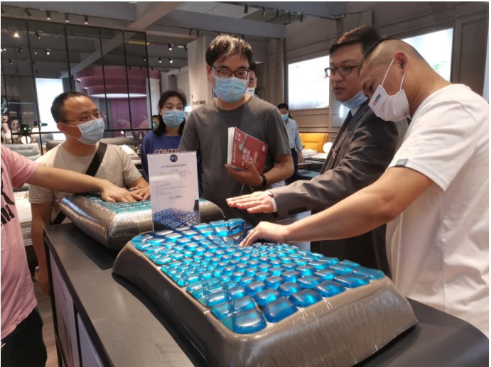 深圳家具展上大動(dòng)作，睡吧科技重磅發(fā)布多款新產(chǎn)品！