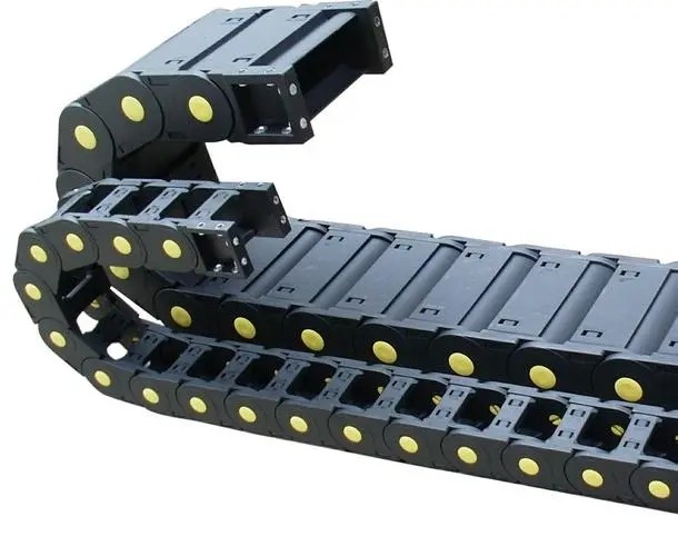 尼龍拖鏈在機(jī)械中的作用