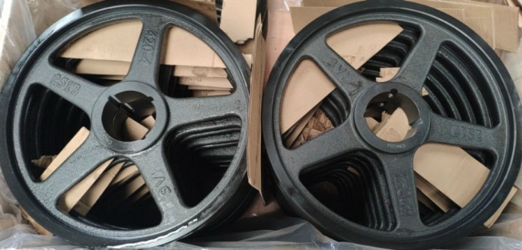 發(fā)動機上的皮帶輪有哪些作用？